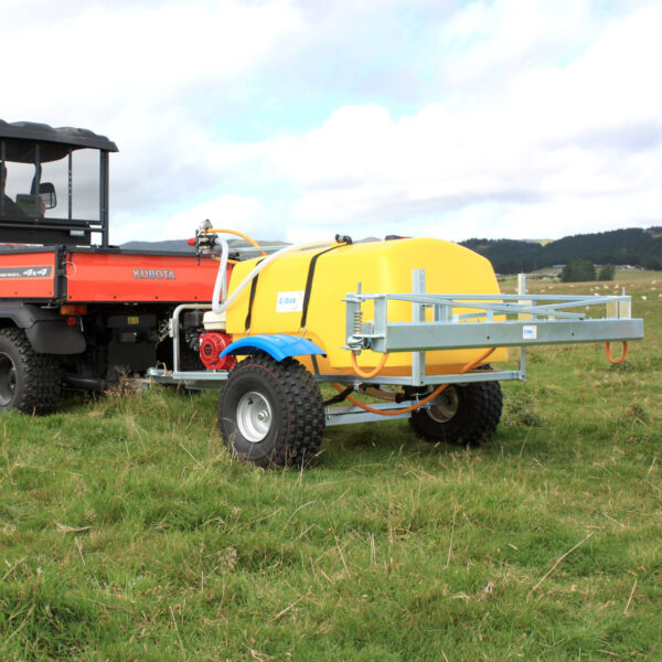 C-Dax | Spray-On 500 Sprayer (CDax SprayRider) 4 SprayOn 500 Superline Boom Folded 0412